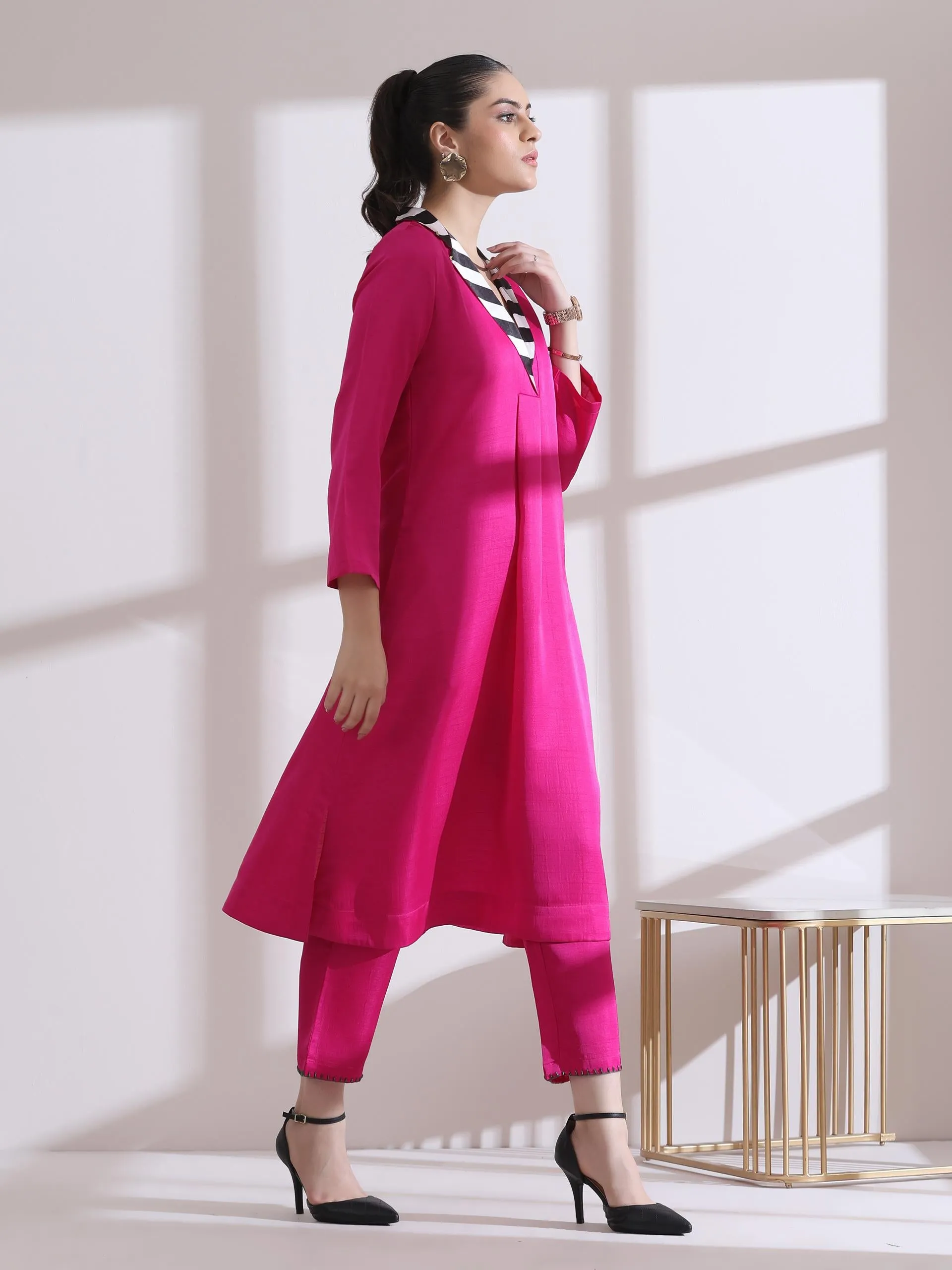 1Pc- Prf'T Lux Fuchsia Striped Collar Kurta.