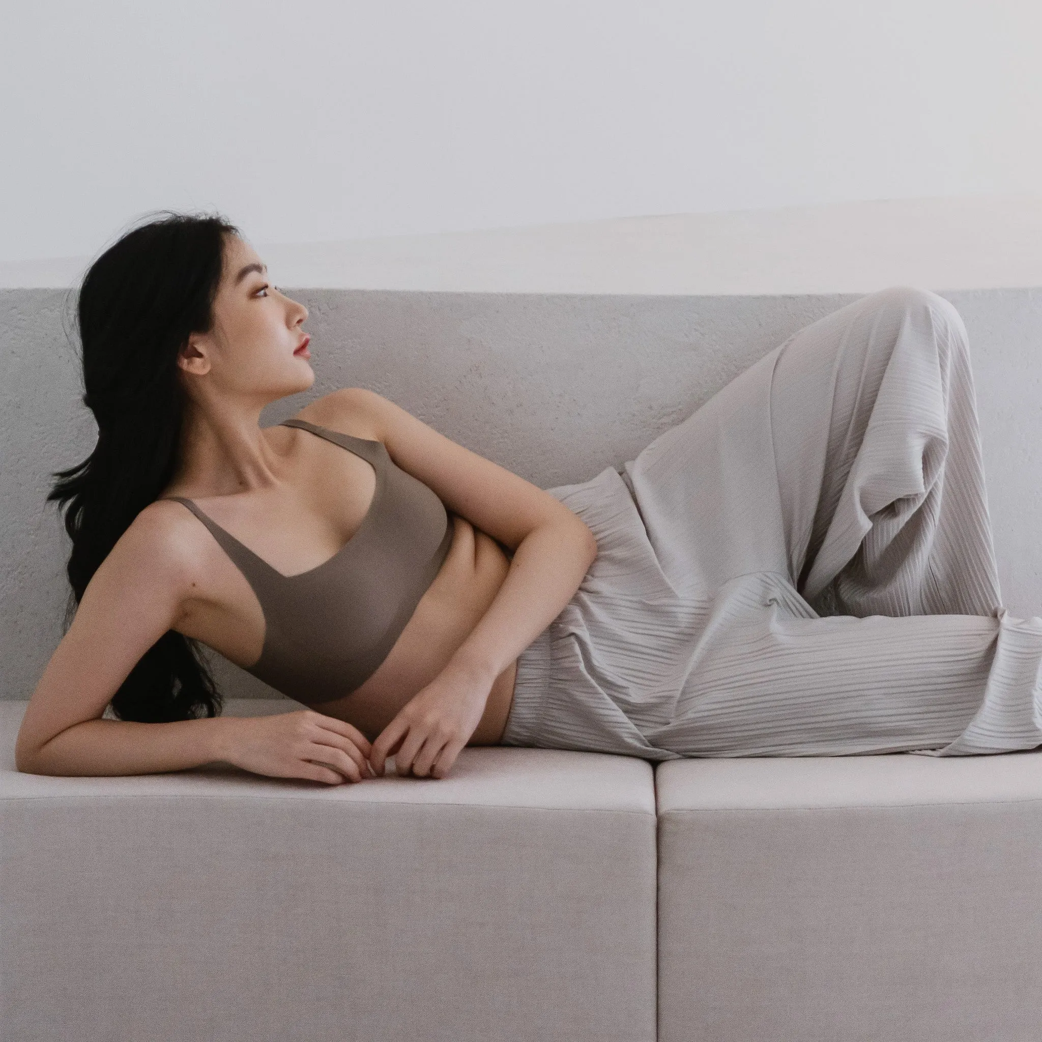 Air-ee Seamless Bra in Hojicha - Square Neck (Signature Edition) *Limited Edition