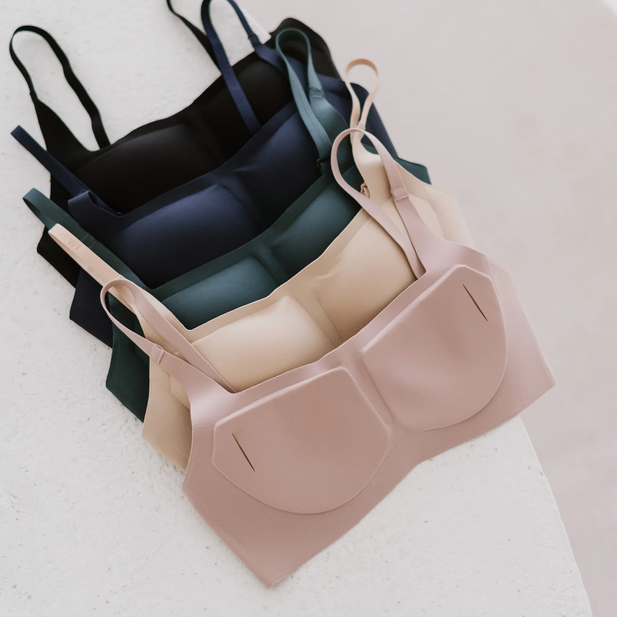 Air-ee Seamless Bra in Hojicha - Square Neck (Signature Edition) *Limited Edition