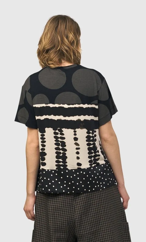 Alembika Savanna Mountaineer Tee
