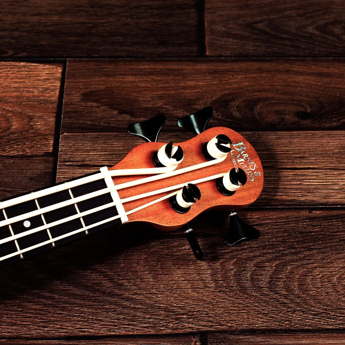 Barnes & Mullins Bass Ukulele - Electro Acoustic Mahogany
