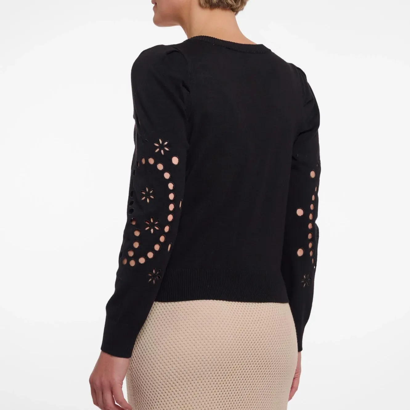 Belize V-Neck Pullover