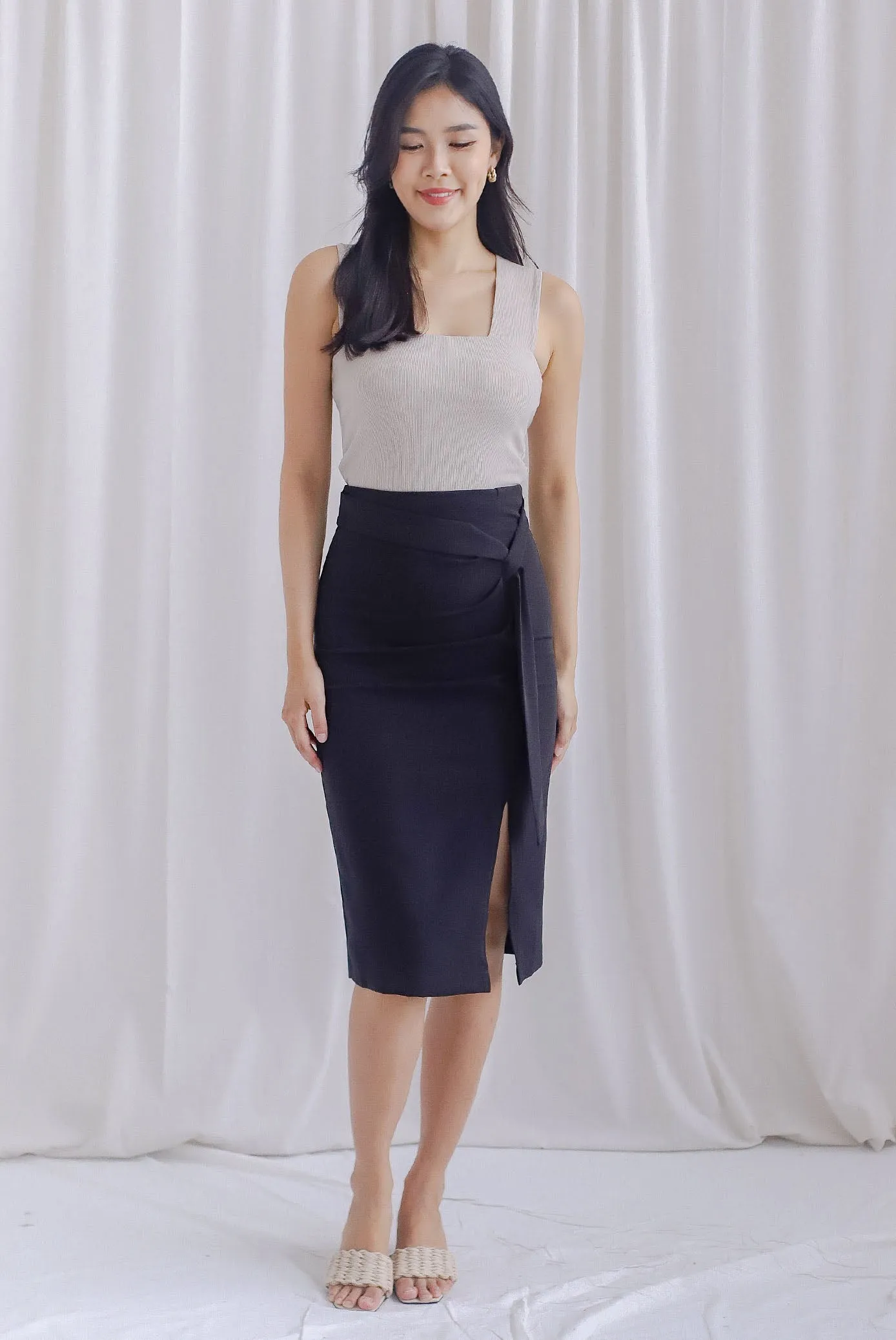 Cherie Padded Two Way Top In Taupe