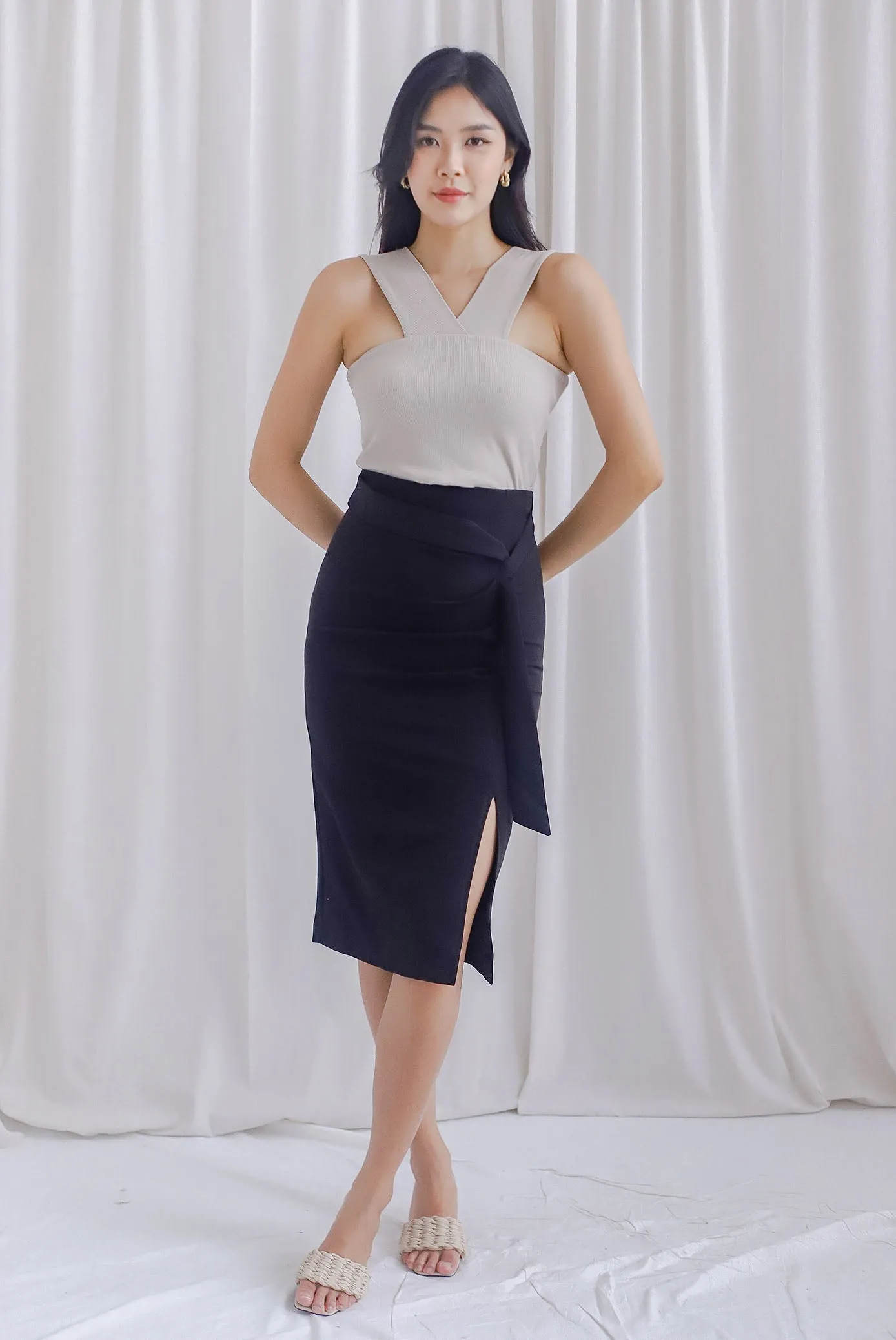 Cherie Padded Two Way Top In Taupe