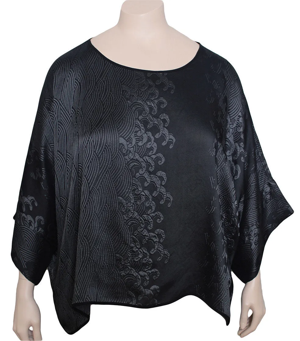 Dressori Oversized Kimono Sleeve Top