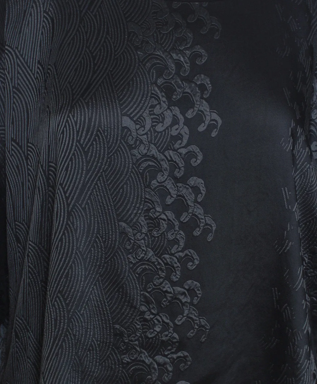 Dressori Oversized Kimono Sleeve Top