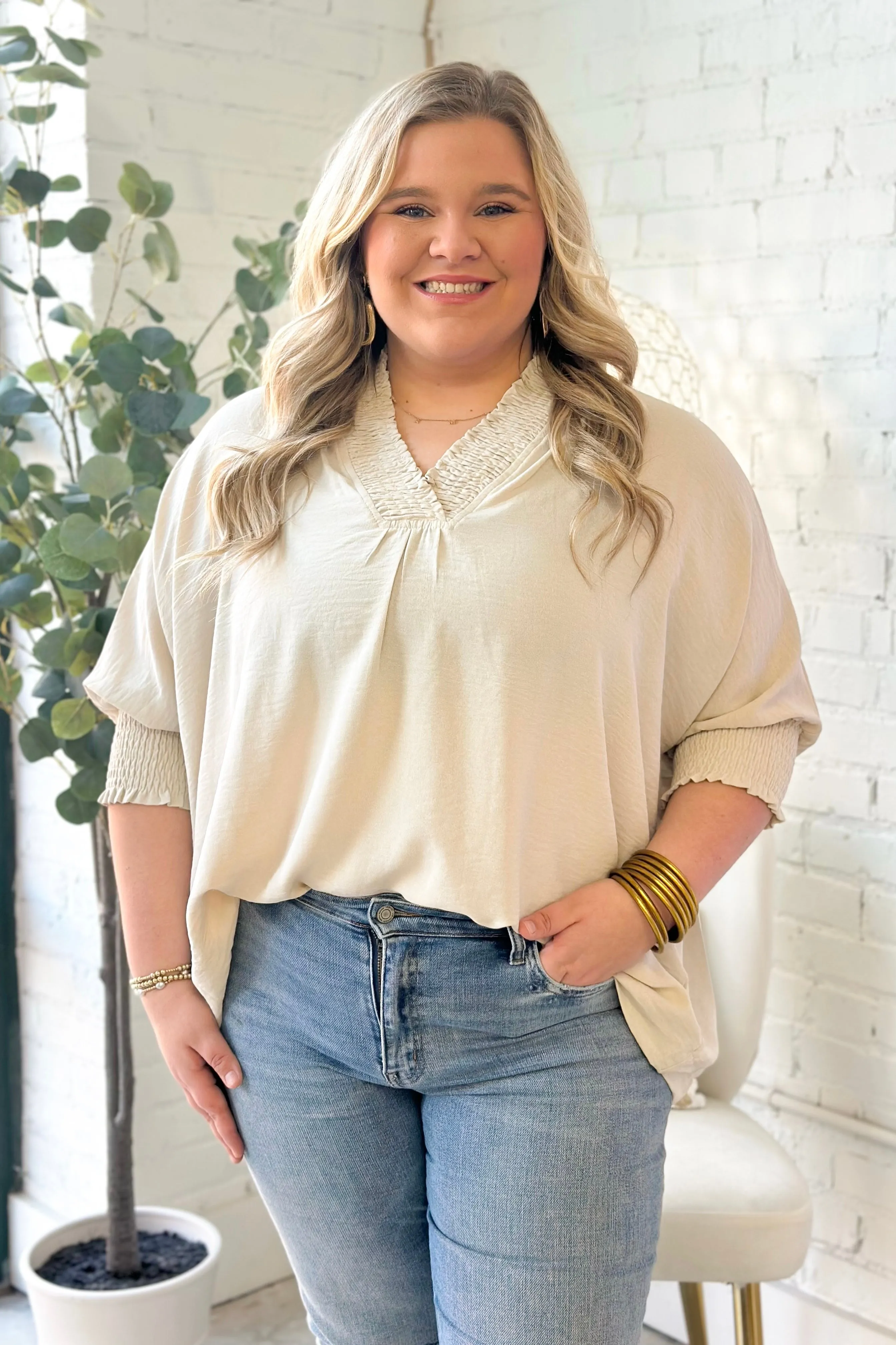 Eggshell Scrunch Detail V-Neck Top