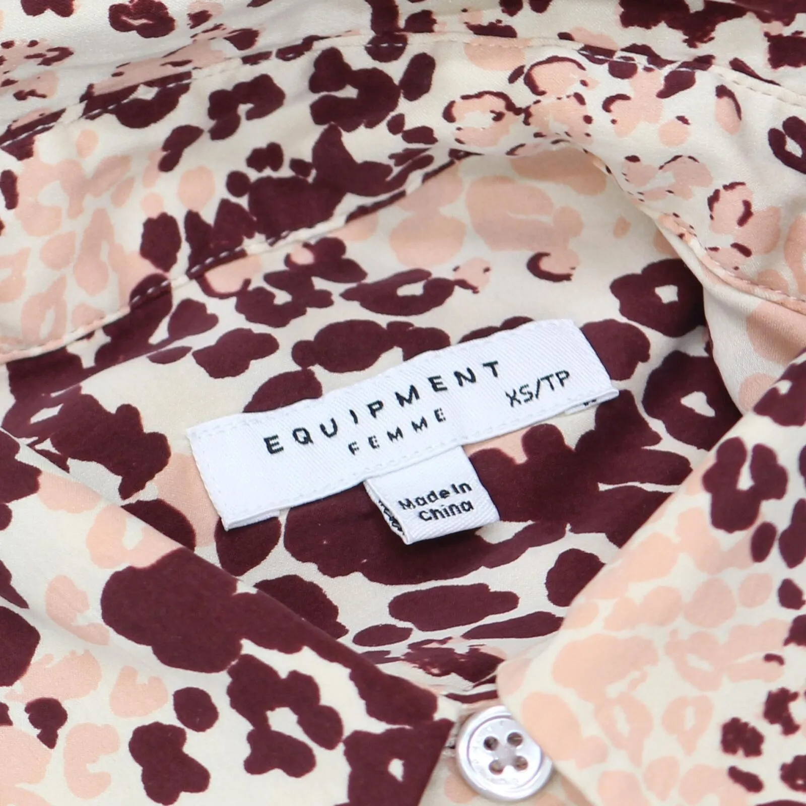 Equipment Womens Button Up Silk Animal Print Long Sleeve Shirt Pink Leopard XS