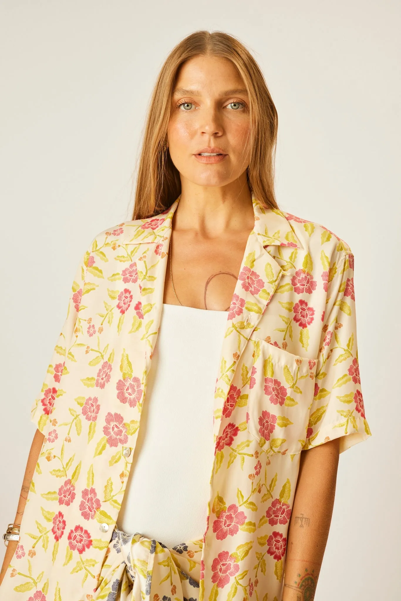 KEVIN SHIRT (UNISEX)
