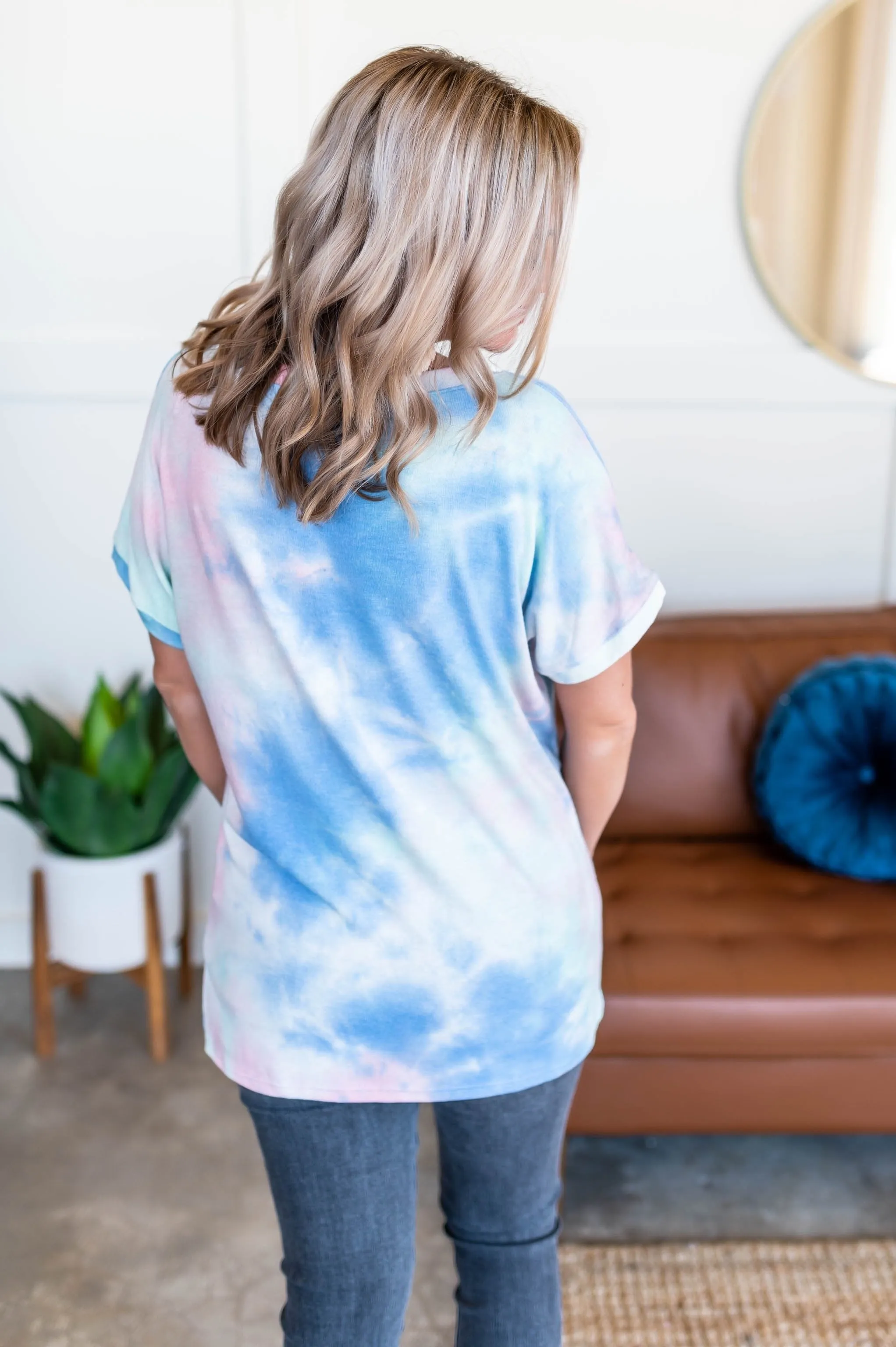 Living Our Best Life Tie Dye Top In Blue