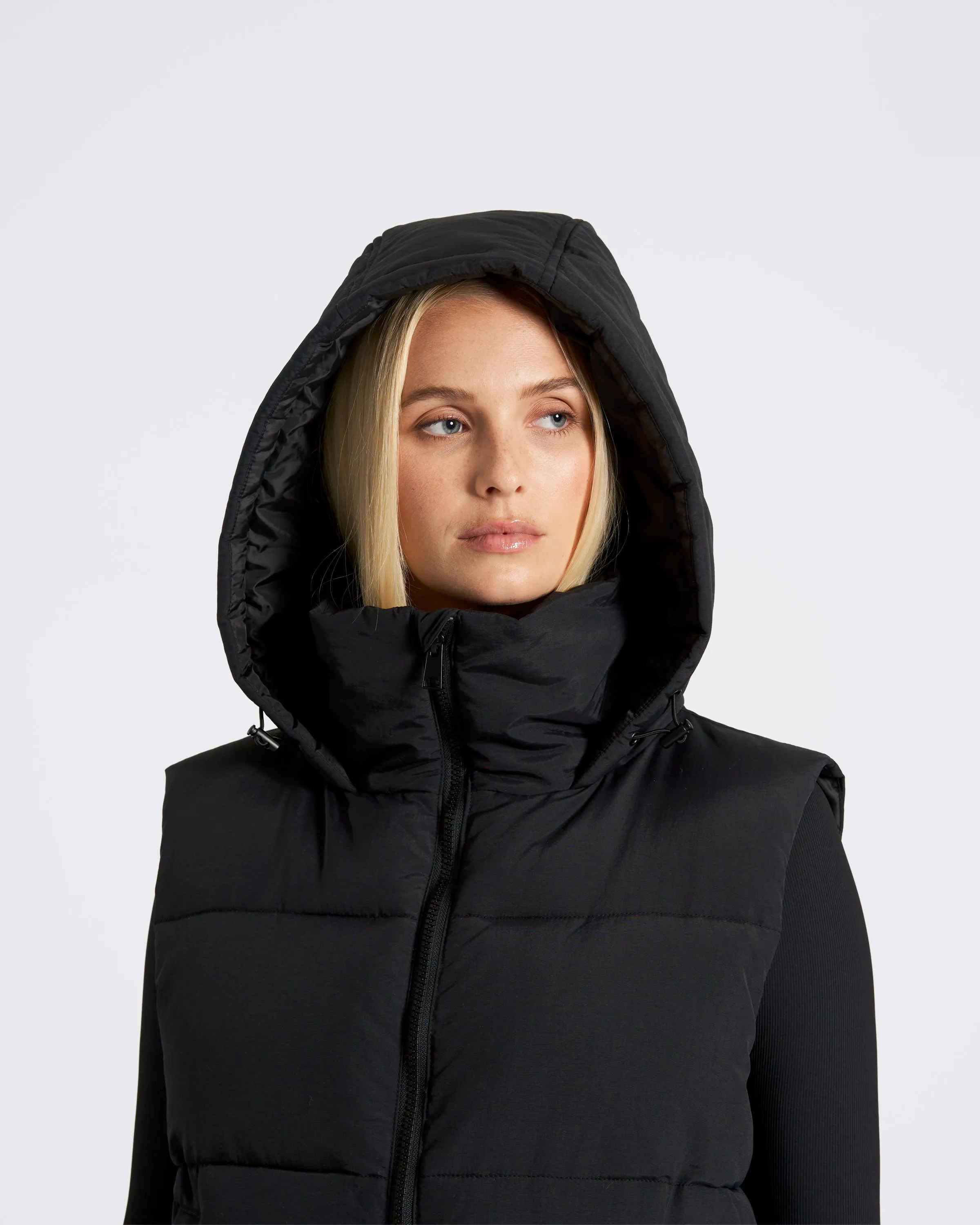 OUTSIDER Longline Baffle Gilet Black