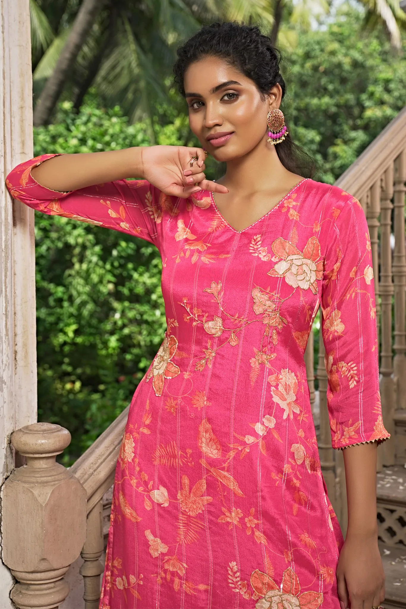 Pink Lurex (golden lines) Kurta Set with Handwork