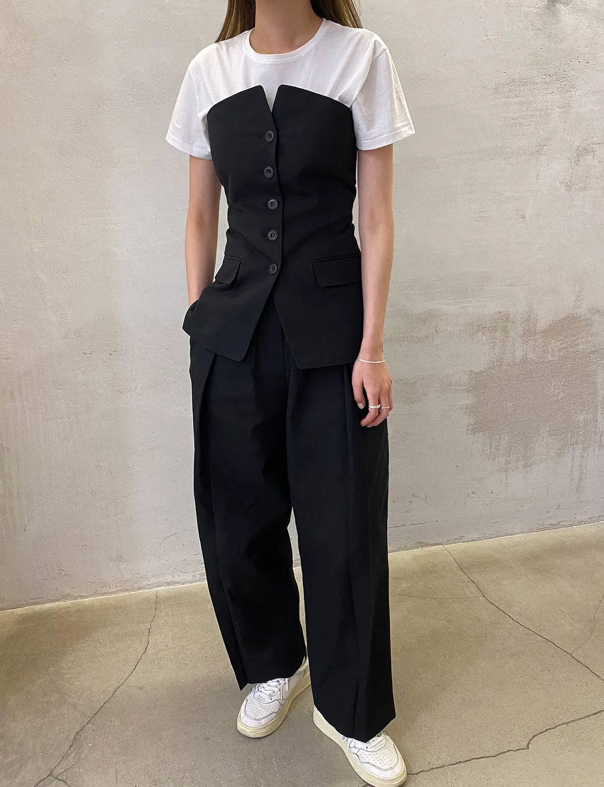 Pleated Linen-Blend Crop Pants