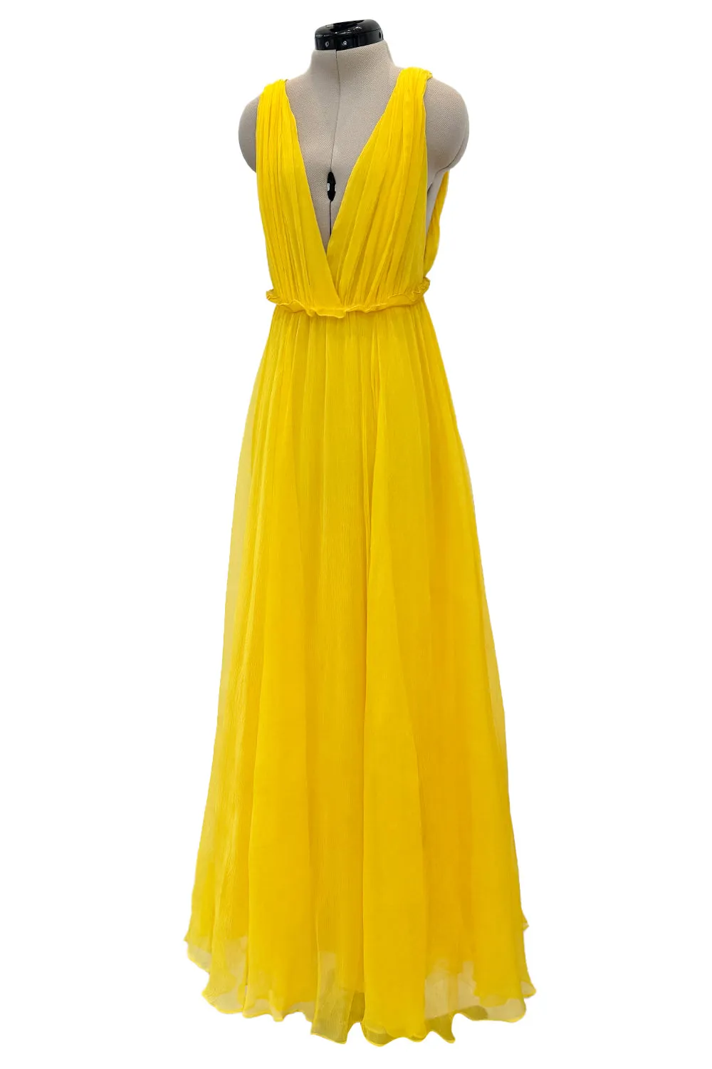 Resort 2018 Christian Dior by Maria Grazia Chiuri Runway Look 47 Plunge Yellow Silk Chiffon Dress Size 38