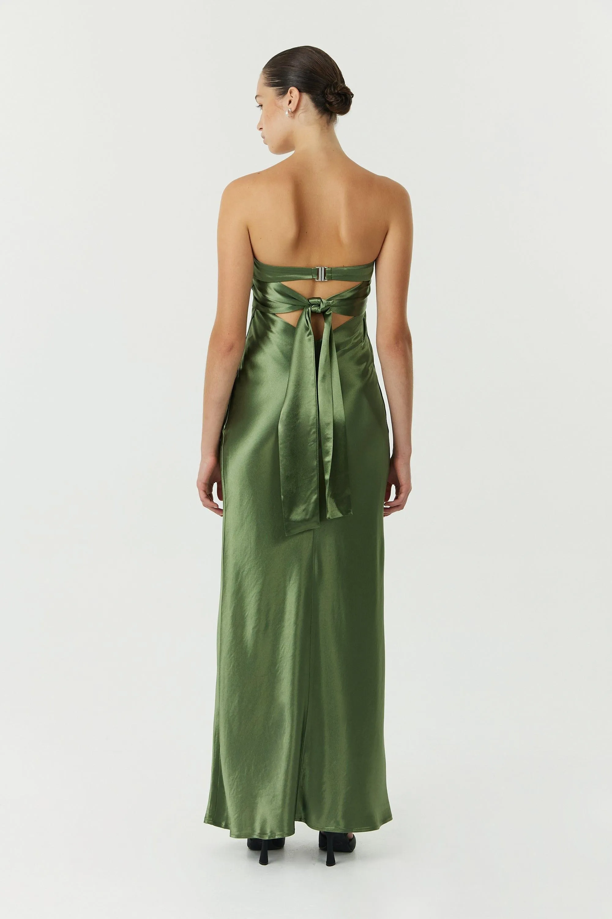 SATIN TIE BACK STRAPLESS MAXI | OLIVE