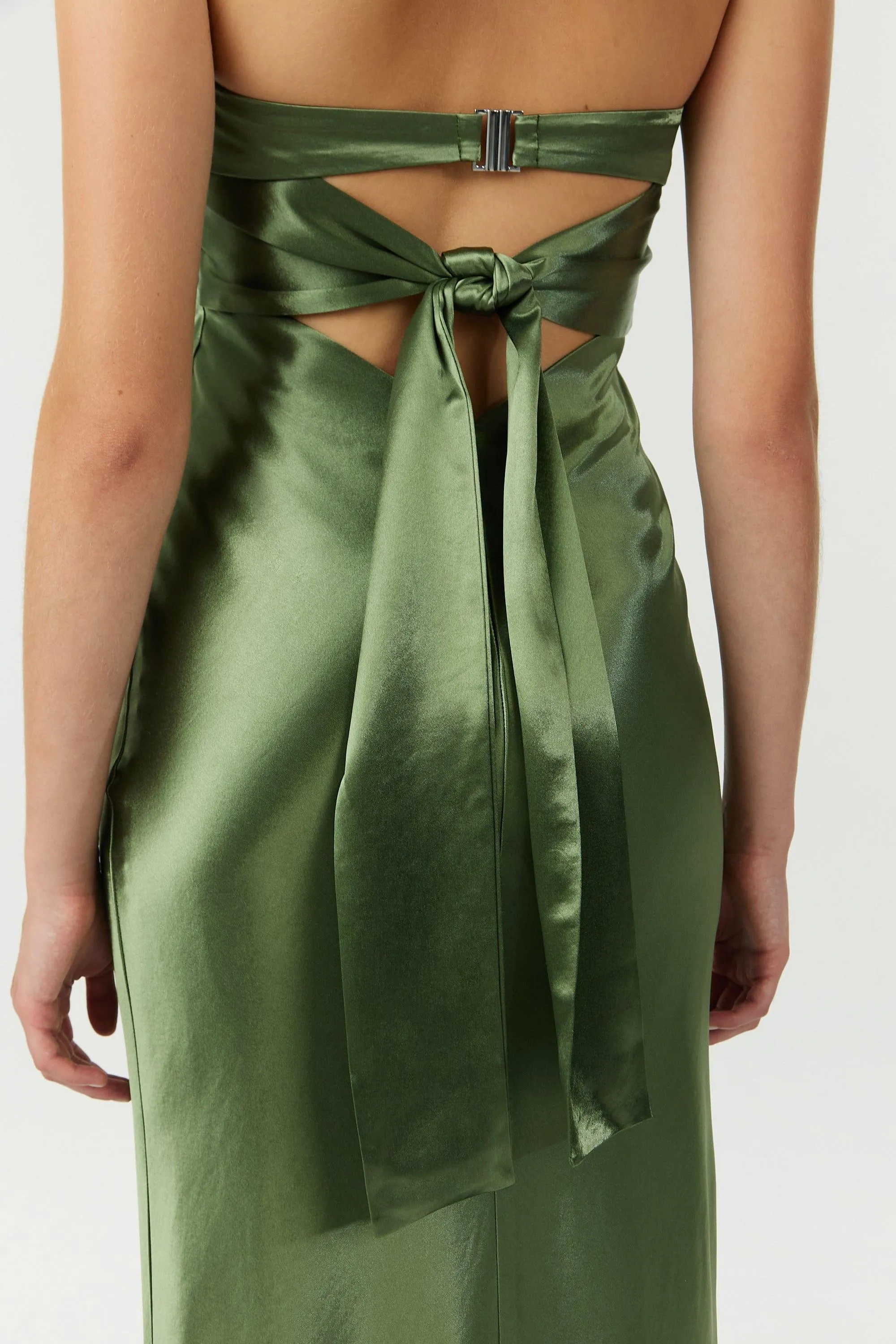 SATIN TIE BACK STRAPLESS MAXI | OLIVE