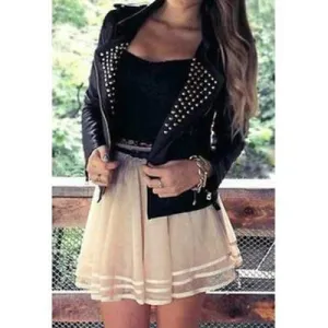 Sexy Spaghetti Strap Solid Color Lace Tank Top   Elastic Waist Skirt Women's Twinset - White And Black S