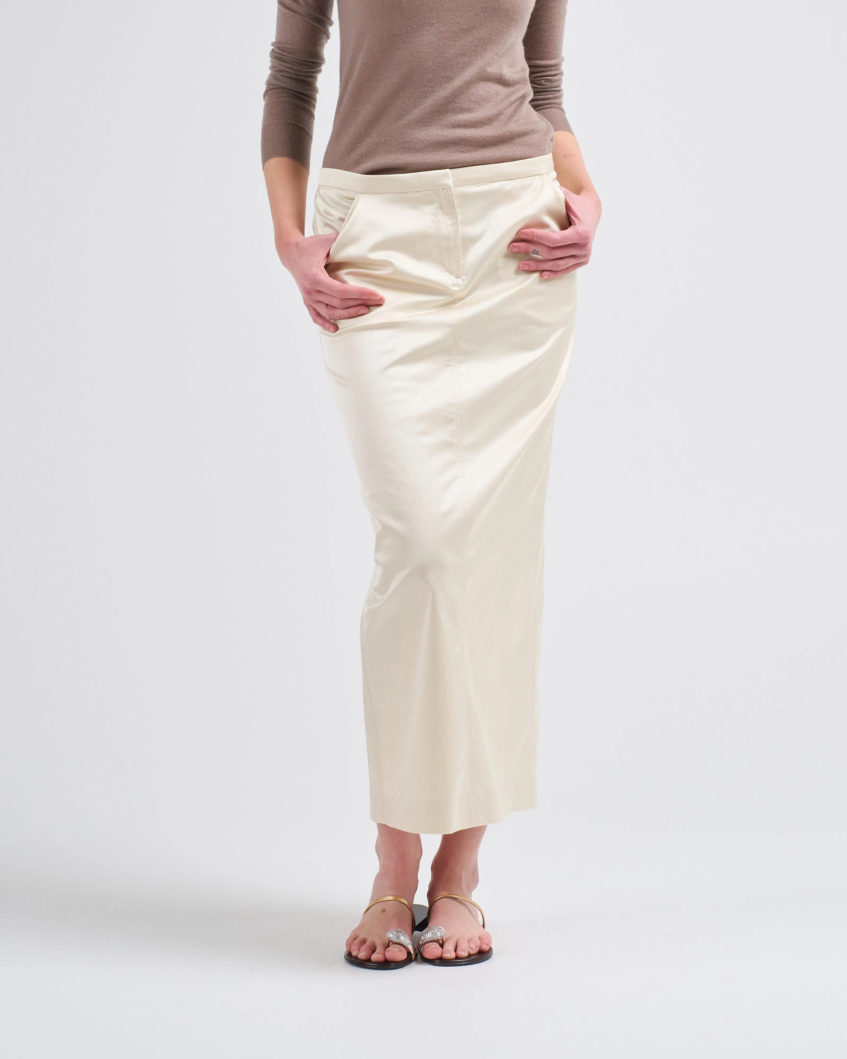 straight skirt