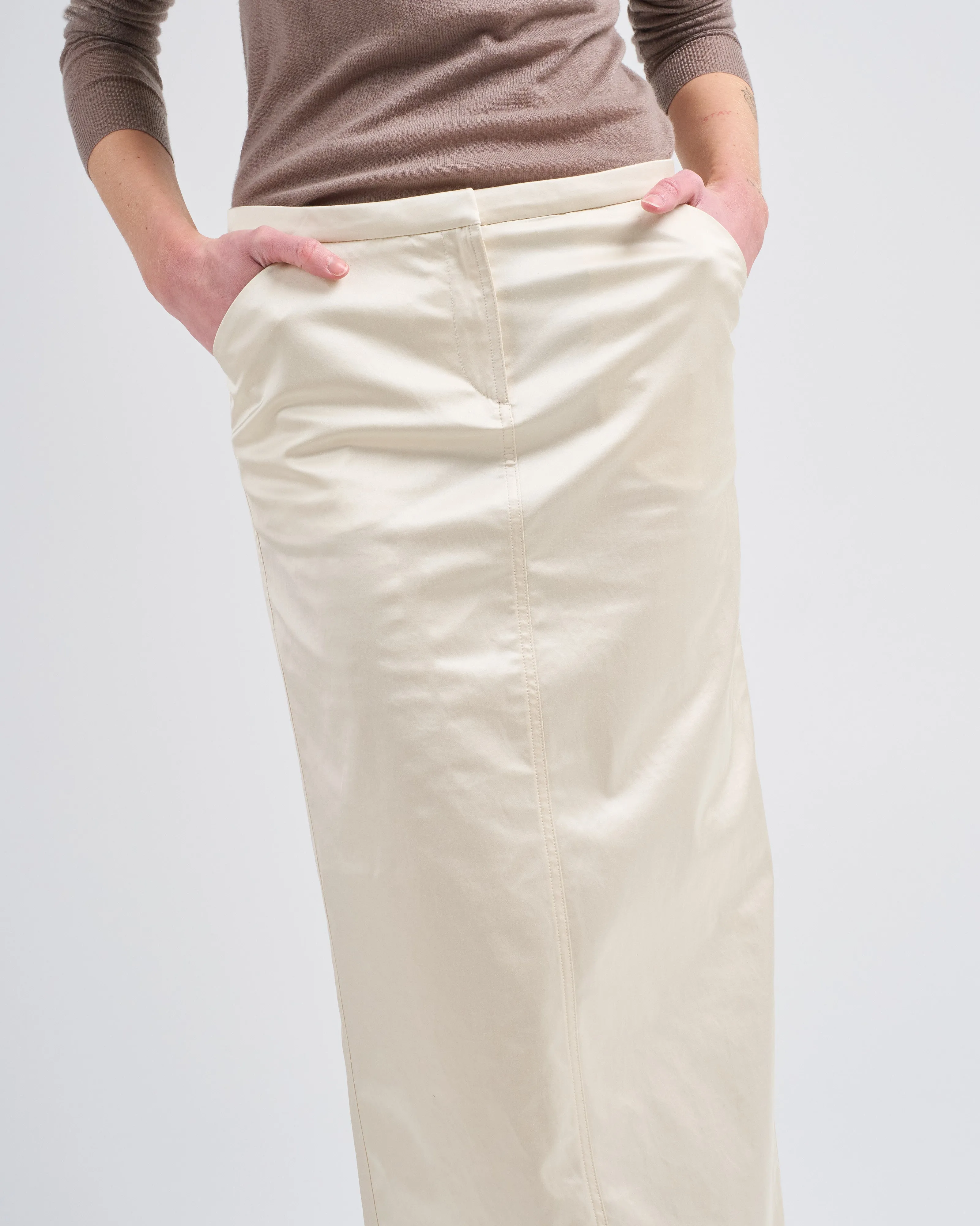straight skirt