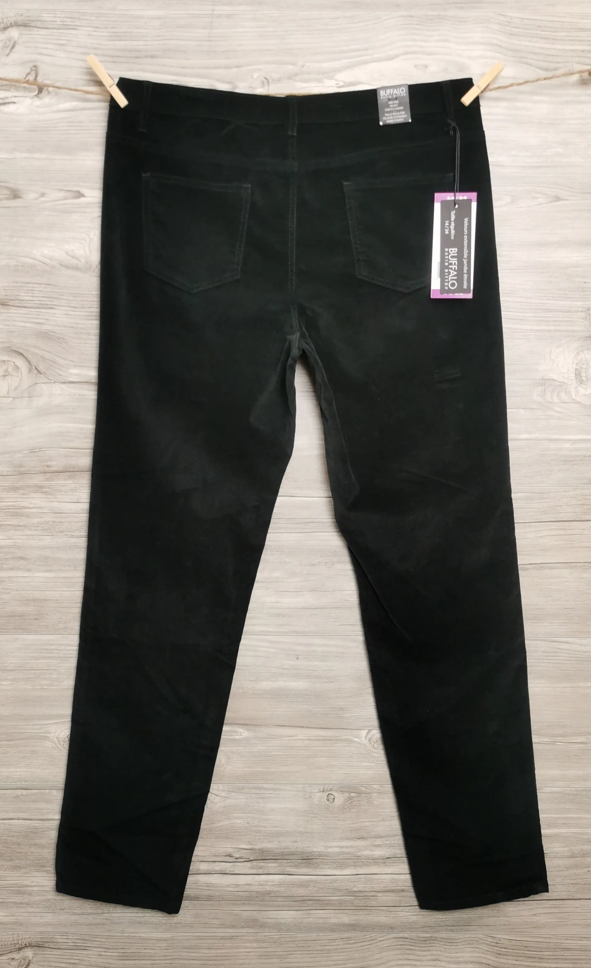 WOMENS PLUS SIZE 14 / 34 - BUFFALO, Black Velvet, Stretch Skinny, Mid-Rise Pants NWT B4
