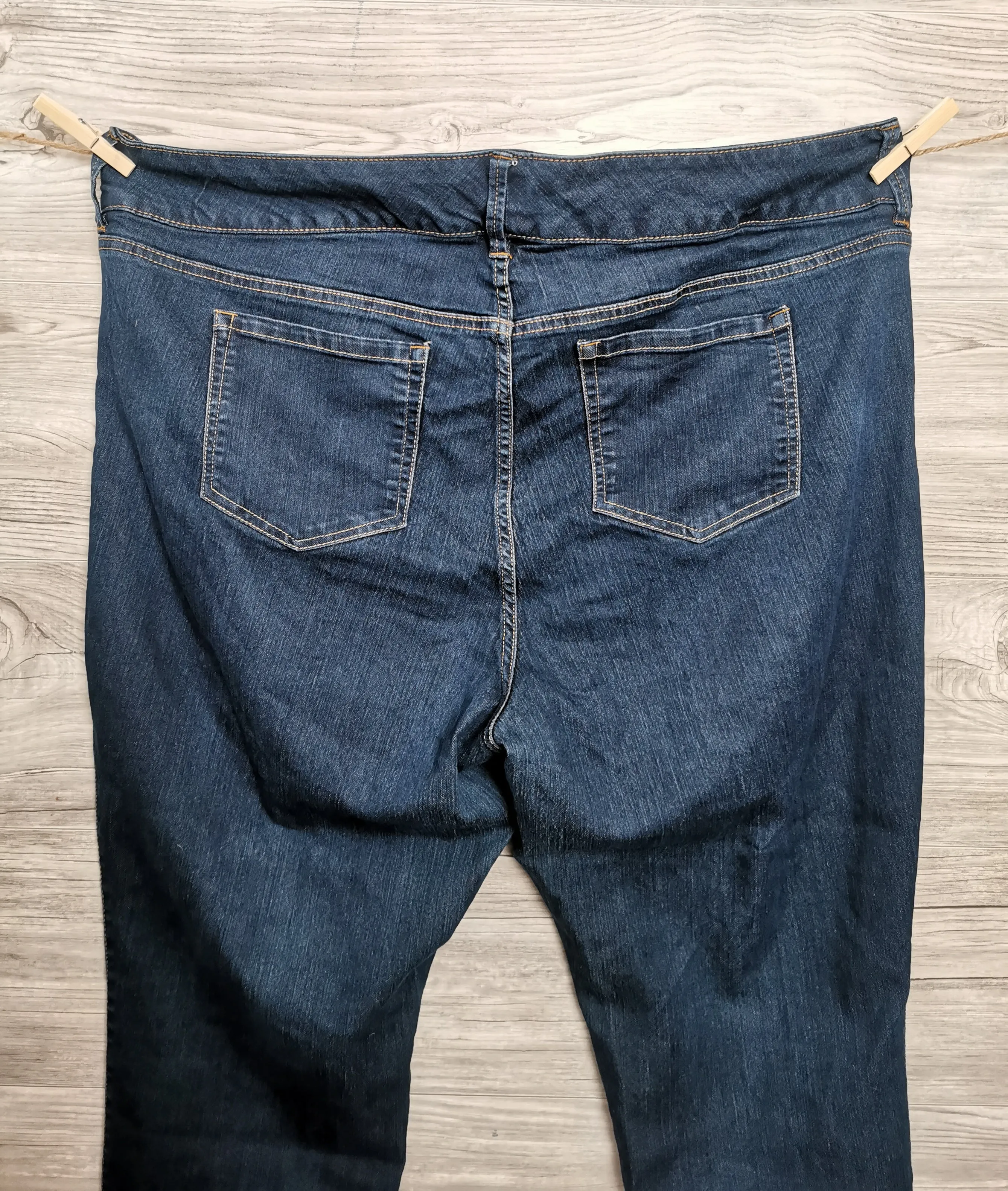 WOMENS PLUS SIZE 26 - TORRID, Dark-wash Skinny Stretch Jeans EUC B4