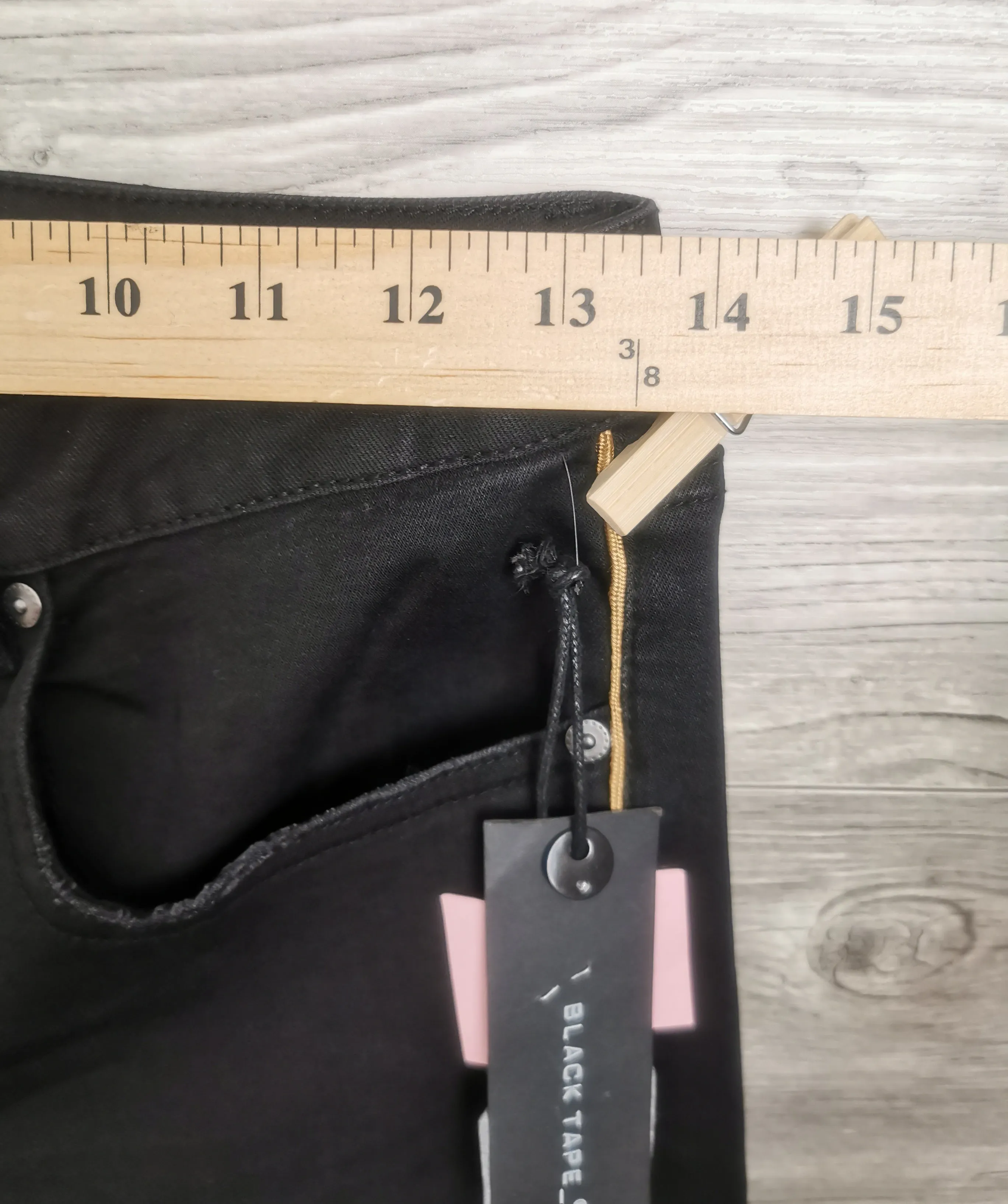 WOMENS SIZE 27 - BLACK TAPE, Low-Rise, Black Skinny Jeans NWT B26